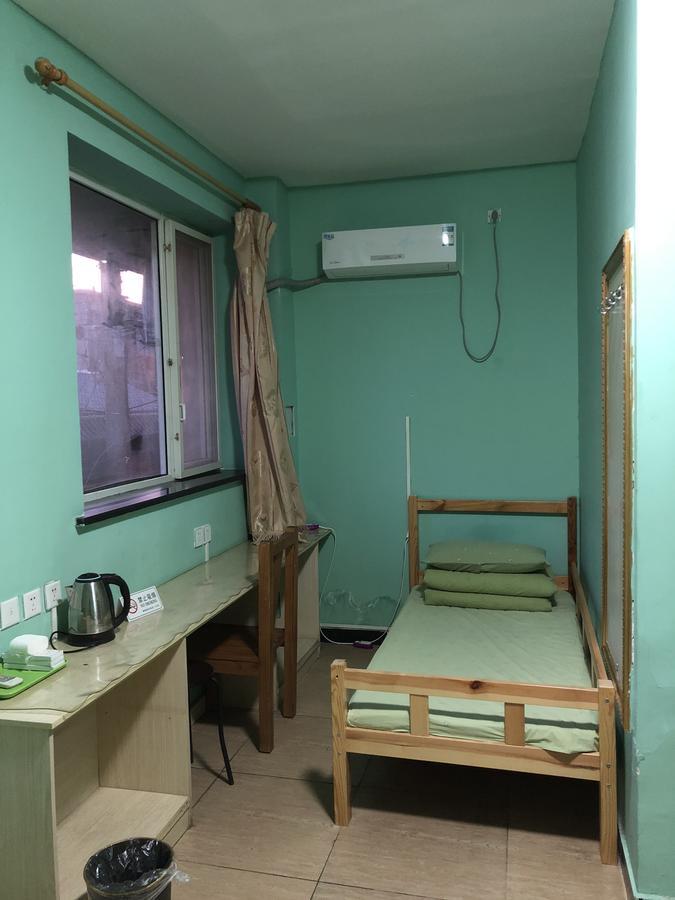 Leo Tian An Men Hostel Pequim Exterior foto